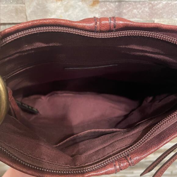 Y2K Fossil Leather Crossbody Bag | Studded Trim, Key Charm, Distressed Brown - Picture 10 of 12